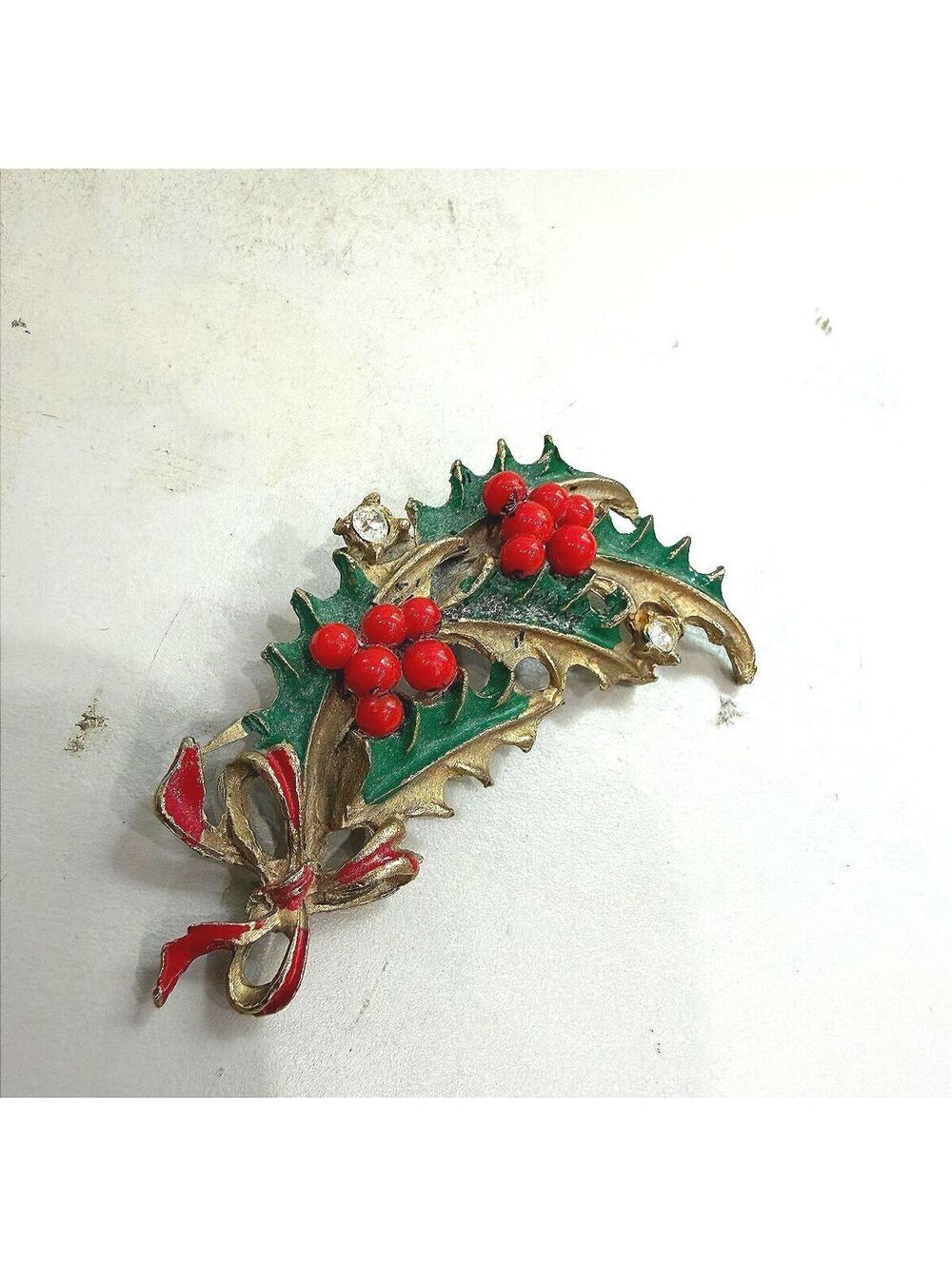 Vintage Christmas Holly Leaf Brooch with Red Berries and Rhinestones